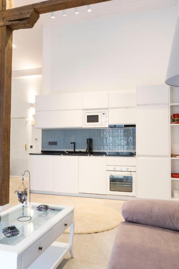 Acogedor Apartamento En Pleno Centro De Malaga By Sharingco Lägenhet Exteriör bild