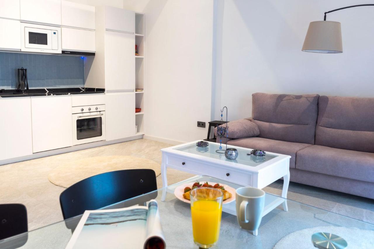 Acogedor Apartamento En Pleno Centro De Malaga By Sharingco Lägenhet Exteriör bild