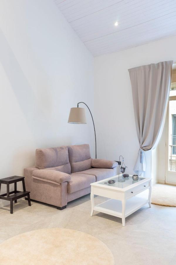 Acogedor Apartamento En Pleno Centro De Malaga By Sharingco Lägenhet Exteriör bild