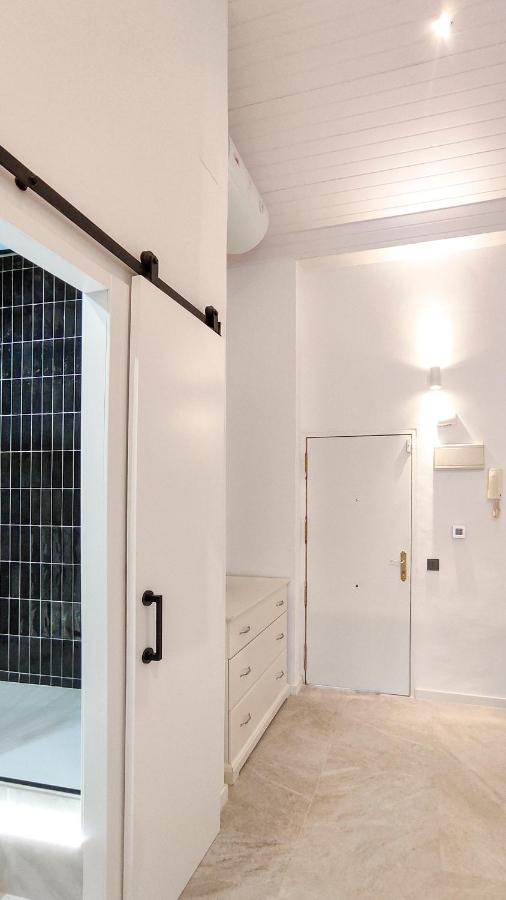 Acogedor Apartamento En Pleno Centro De Malaga By Sharingco Lägenhet Exteriör bild